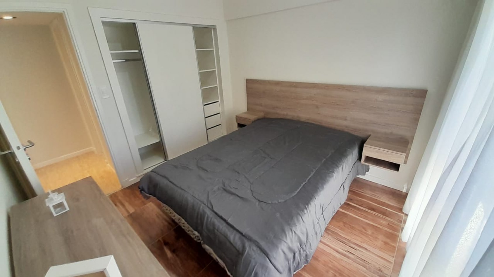 2 AMBIENTES LATERAL CON BALCON