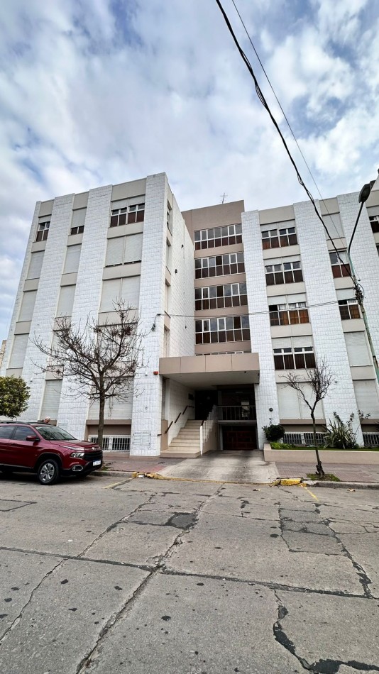 3 AMBIENTES CON COCHERA SAN JOSE