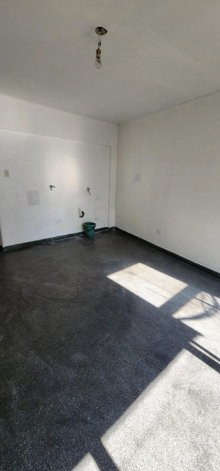 VENTA 4 AMBIENTES - EDIFICIO PINAS PERGAMINO-