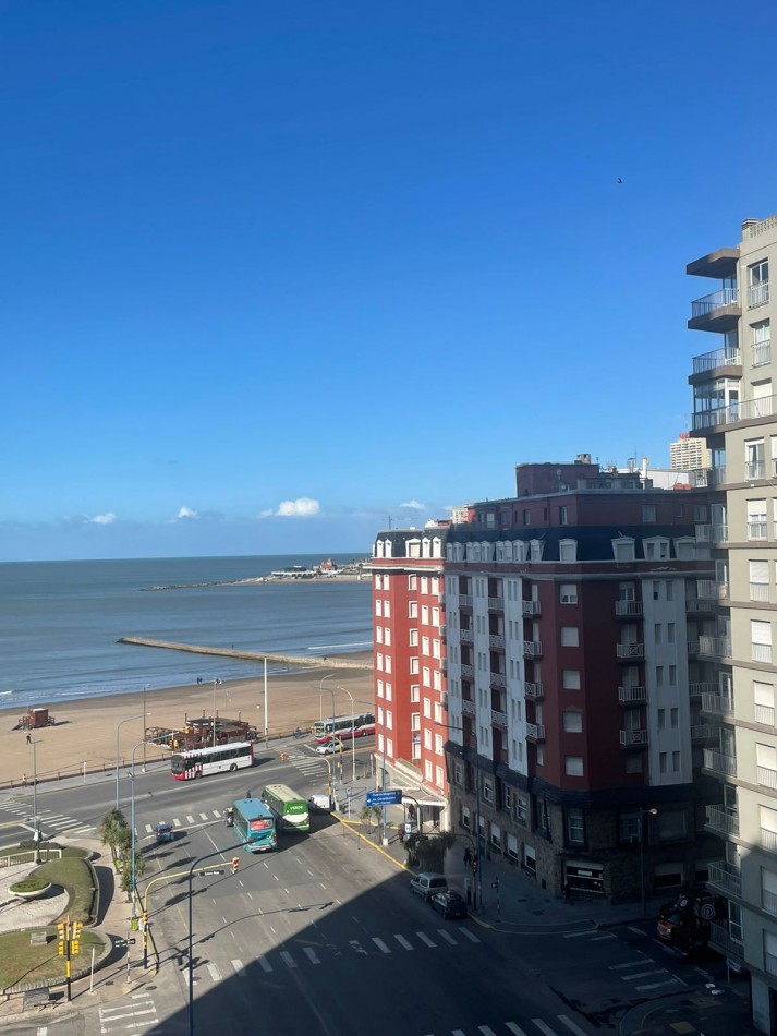 VENTA 3 AMBIENTES CON DEPENDENCIA Y VISTA AL MAR- LURO 2200-