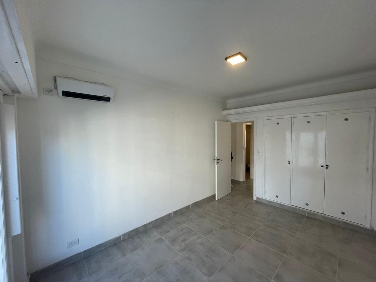 VENTA 3 AMBIENTES CON DEPENDENCIA Y VISTA AL MAR- LURO 2200-