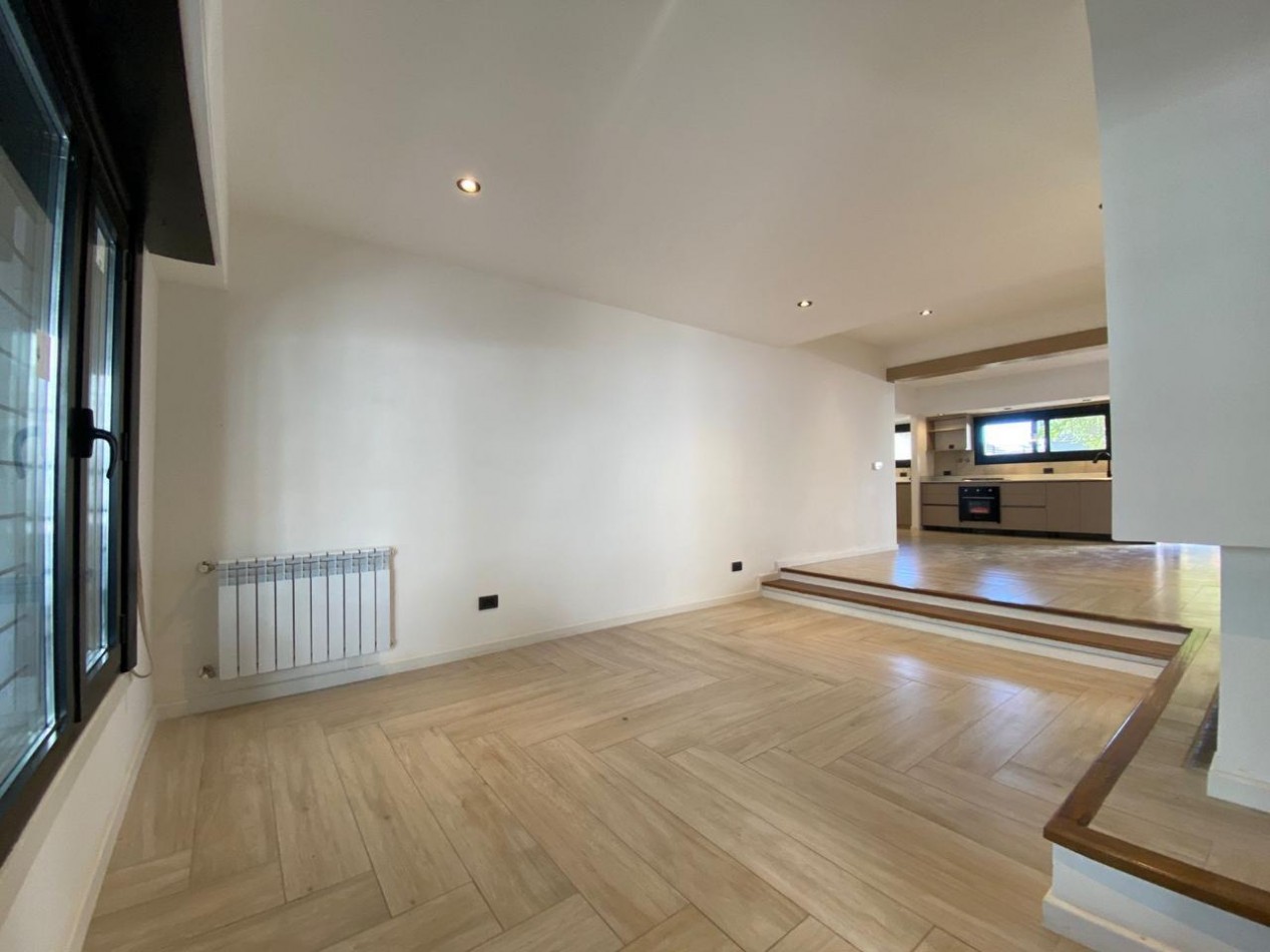 Casa en venta - villa Primera-