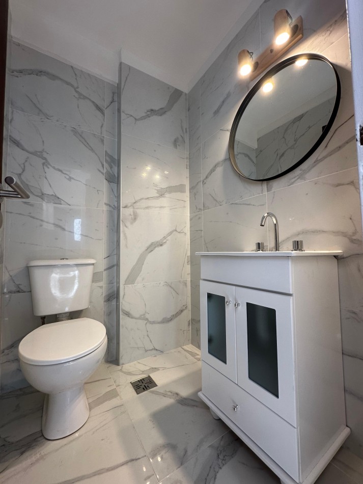 VENTA 3 AMBIENTES A LA CALLE- ¡VISTA AL MAR! - CENTRO-