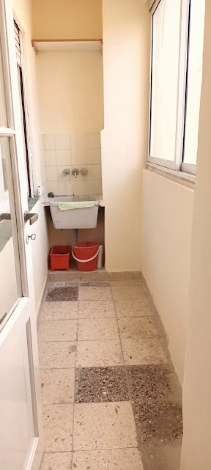 VENTA 3 AMBIENTES A UNA CUADRA DEL MAR- LA PERLA-