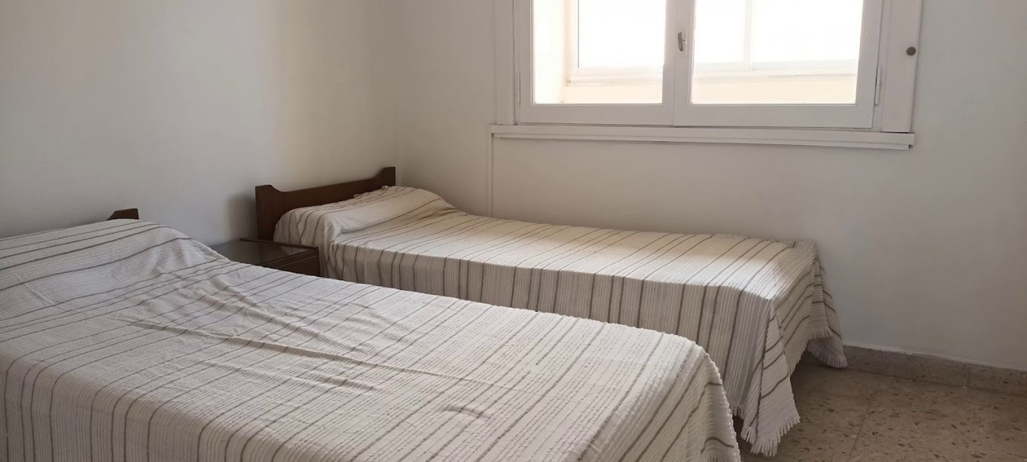 VENTA 3 AMBIENTES A UNA CUADRA DEL MAR- LA PERLA-