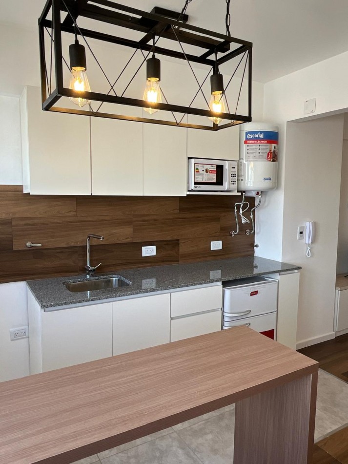 MONOAMBIENTE AL CONTRAFRENTE - ALDREY -