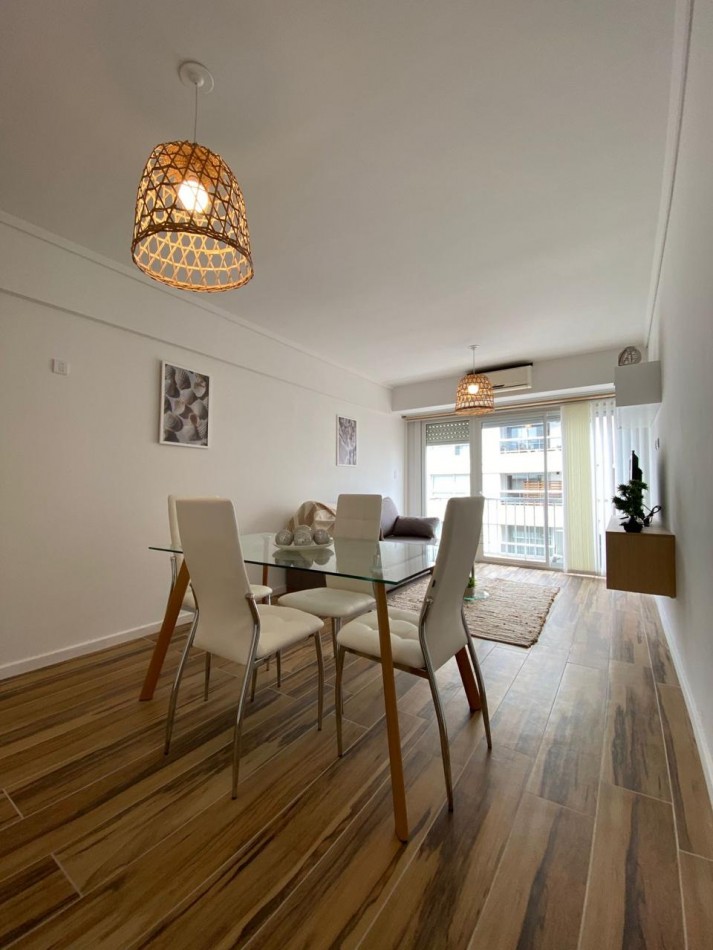 VENTA 3 AMBIENTES A LA CALLE CON BALCON - PLAZA MITRE -