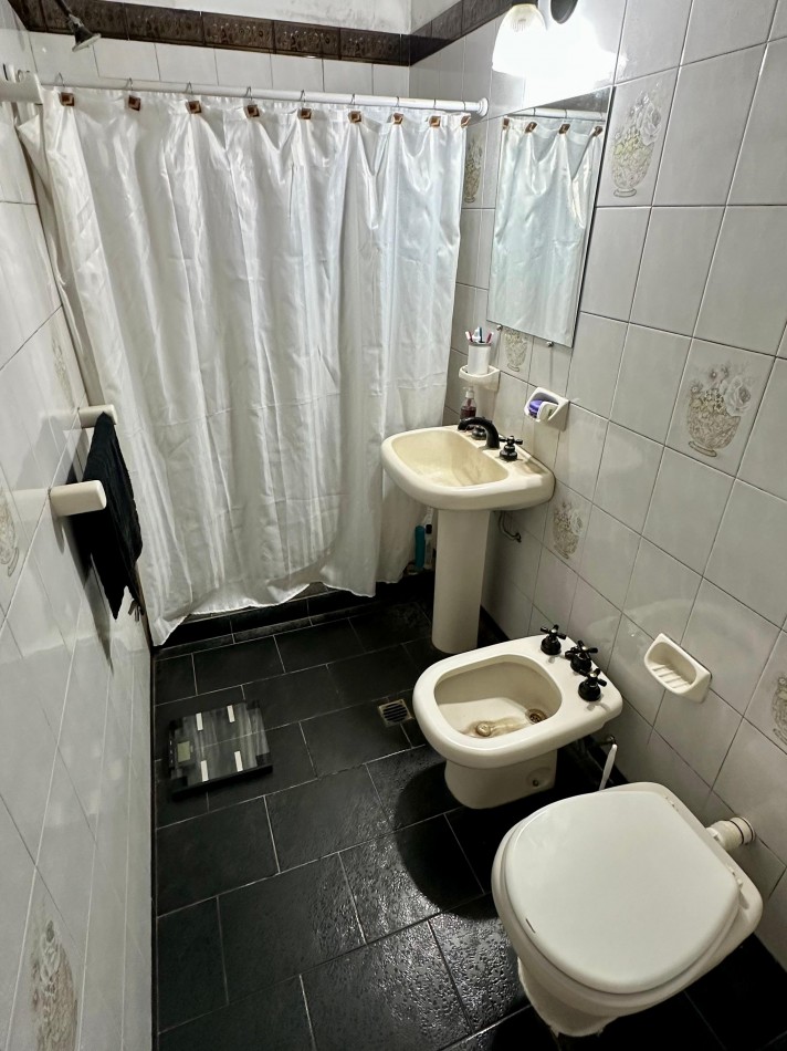 VENTA PH 3 AMBIENTES - AYACUCHO 6652-