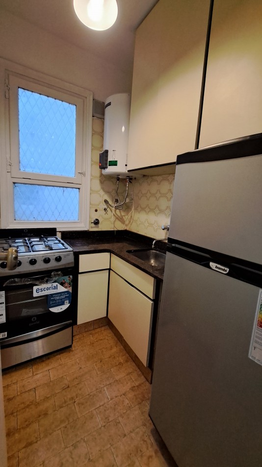 VENTA DOS AMBIENTES CON BALCON - ZONA PASEO ALDREY-