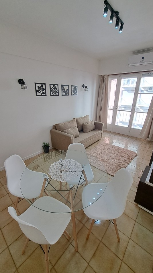 VENTA DOS AMBIENTES CON BALCON - ZONA PASEO ALDREY-