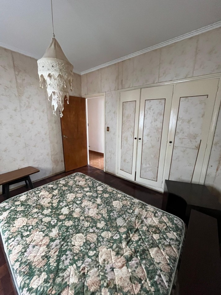 VENTA 3 AMBIENTES CON DEPENDENCIA - PLAZA COLON-