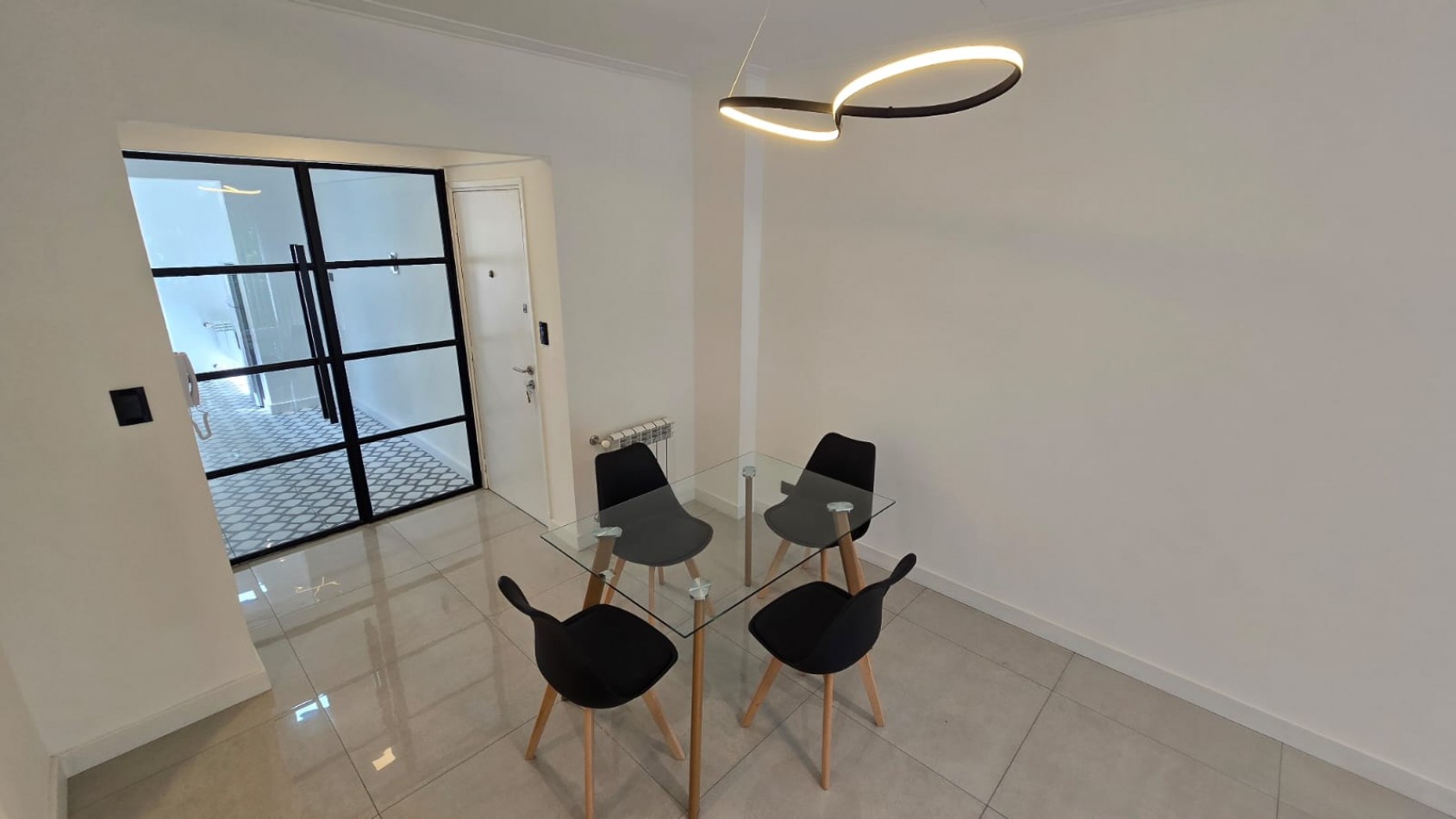 VENTA 3 AMBIENTES RECICLADO CON BALCON - LA PERLA -