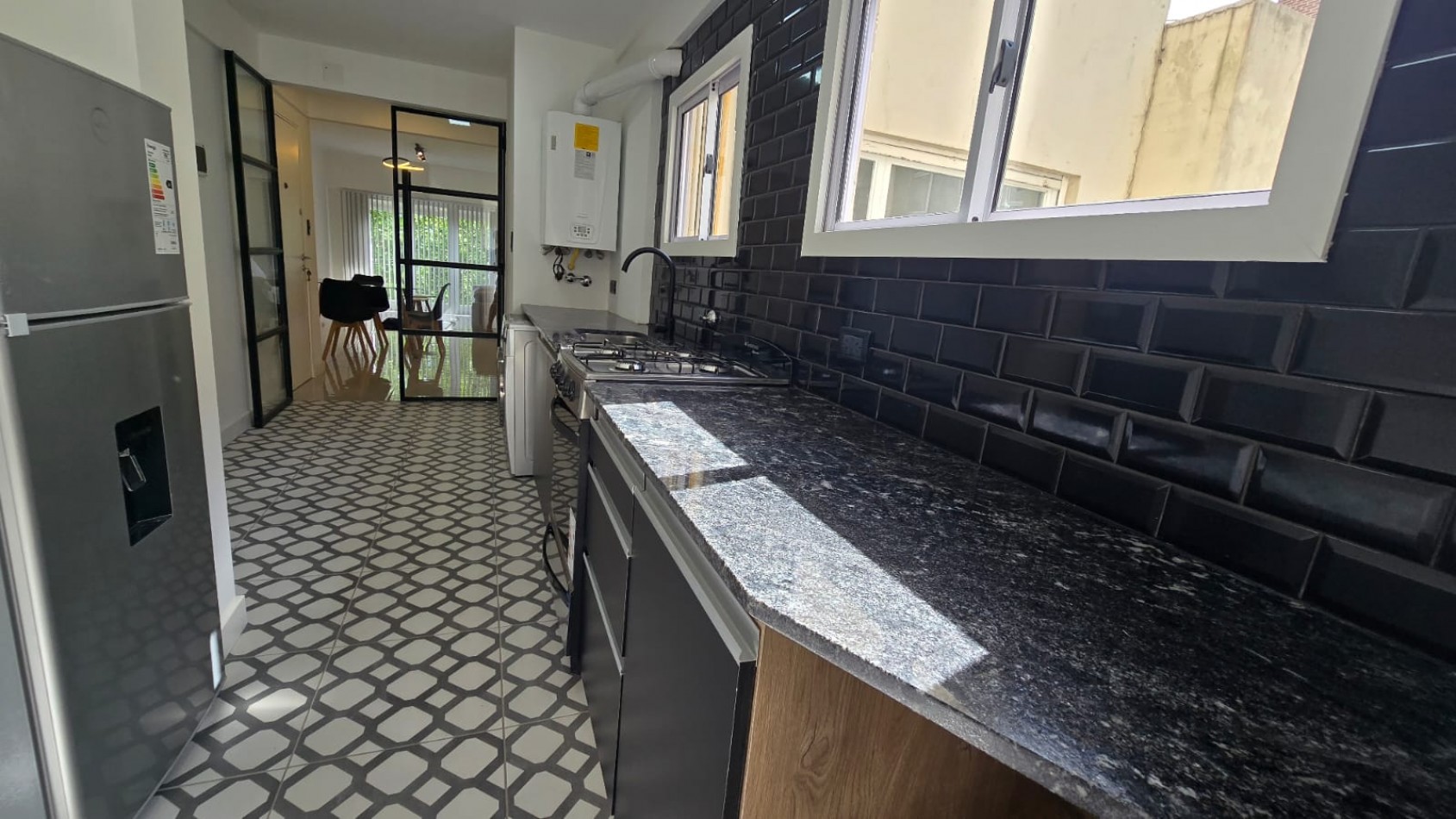 VENTA 3 AMBIENTES RECICLADO CON BALCON - LA PERLA -