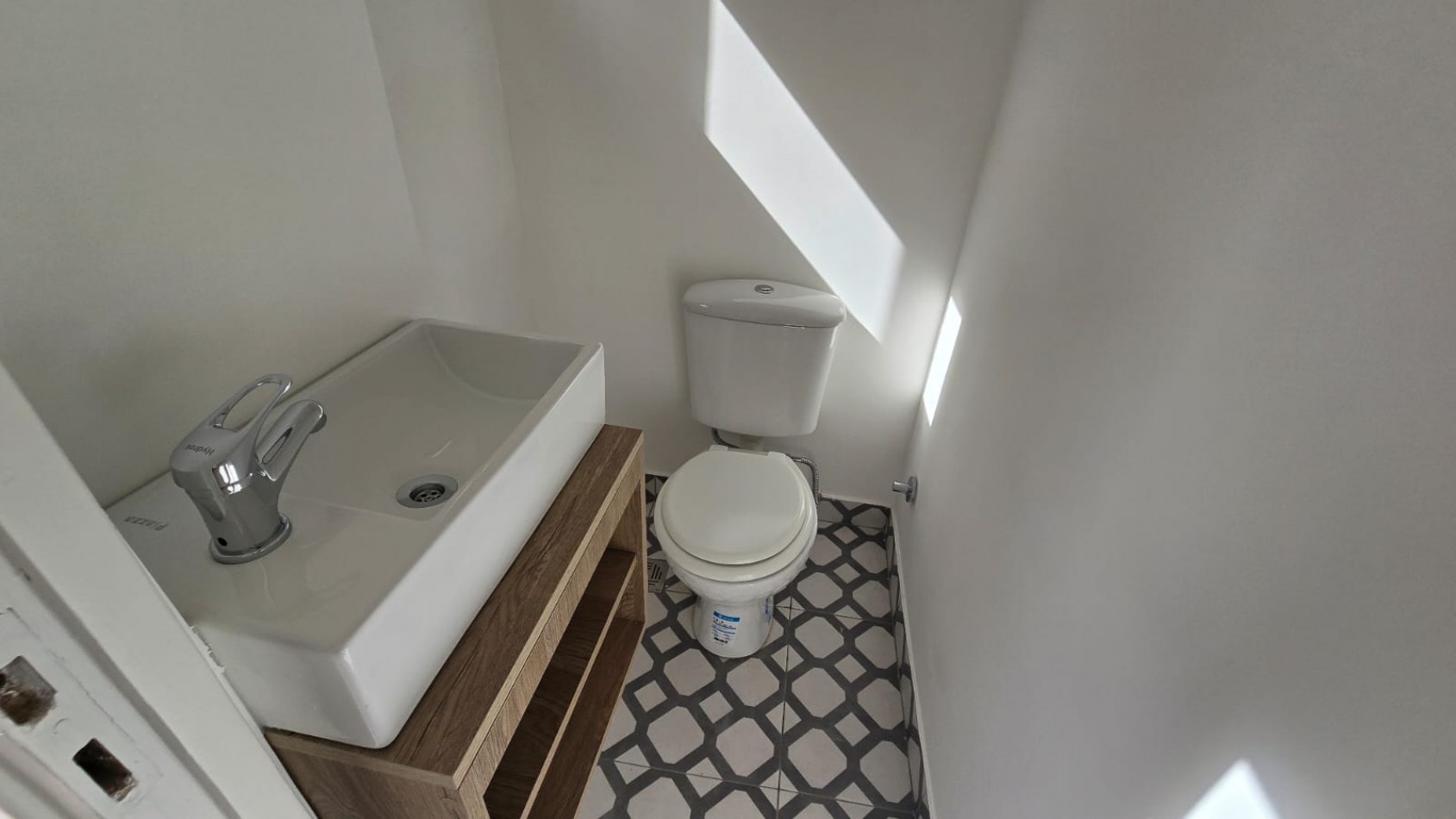 VENTA 3 AMBIENTES RECICLADO CON BALCON - LA PERLA -