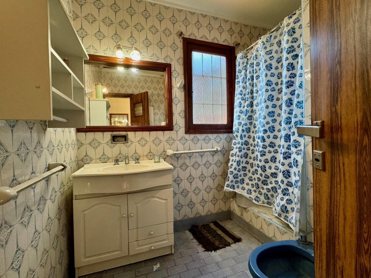 VENTA IMPORTANTE CHALET 5 AMBIENTES + PH 2 AMBIENTES -DIVINO ROSTRO -