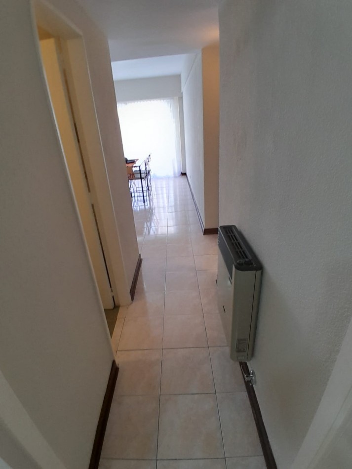 VENTA DOS AMBIENTES CON BALCON - BOLIVAR 2588 -