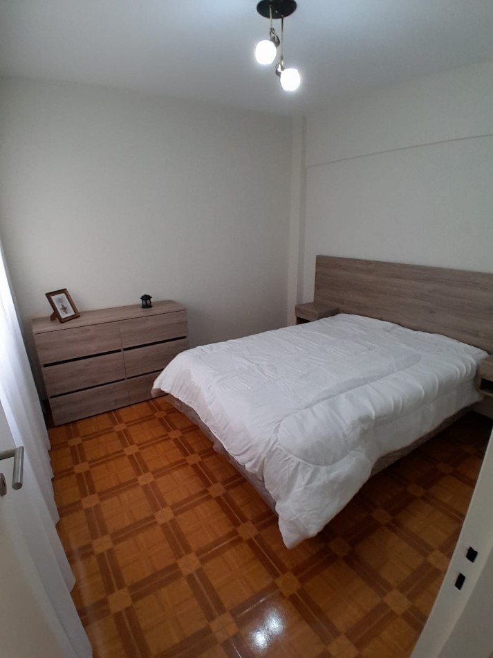 VENTA DOS AMBIENTES CON BALCON - BOLIVAR 2588 -