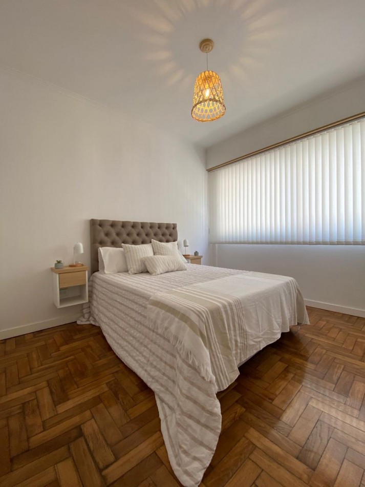 VENTA TRES AMBIENTES CON BALCON Y VISTA LATERAL AL MAR !! - BS AS 2200-