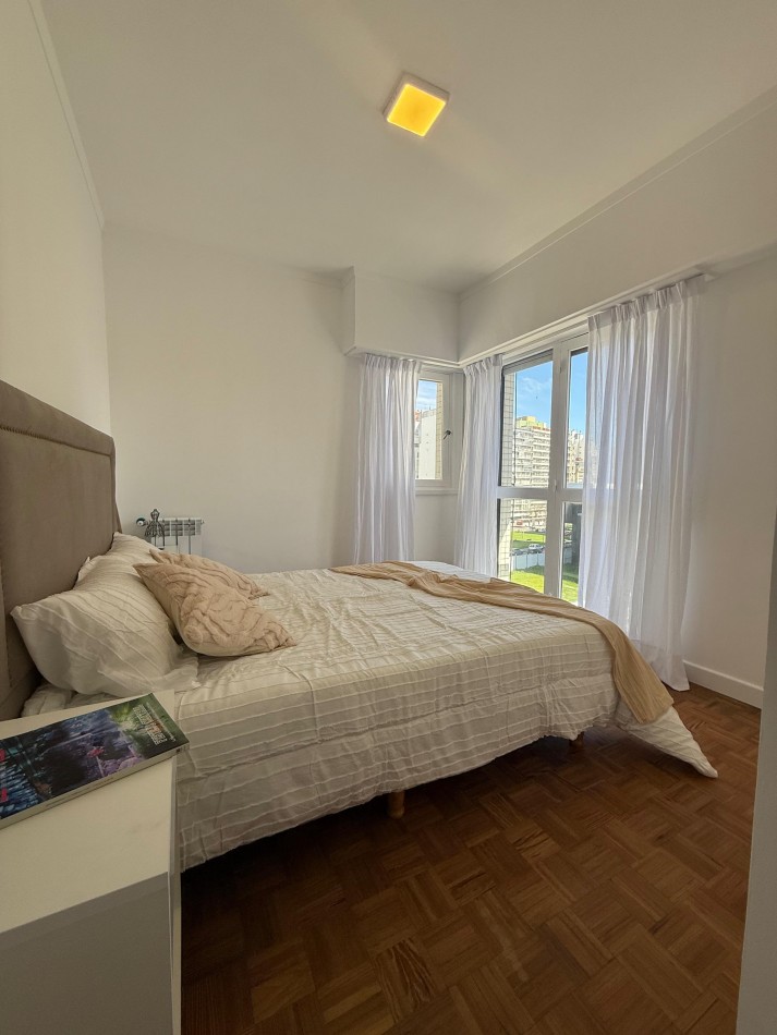 VENTA 3 AMBIENTES CON BALCON Y COCHERA- LA PERLA-