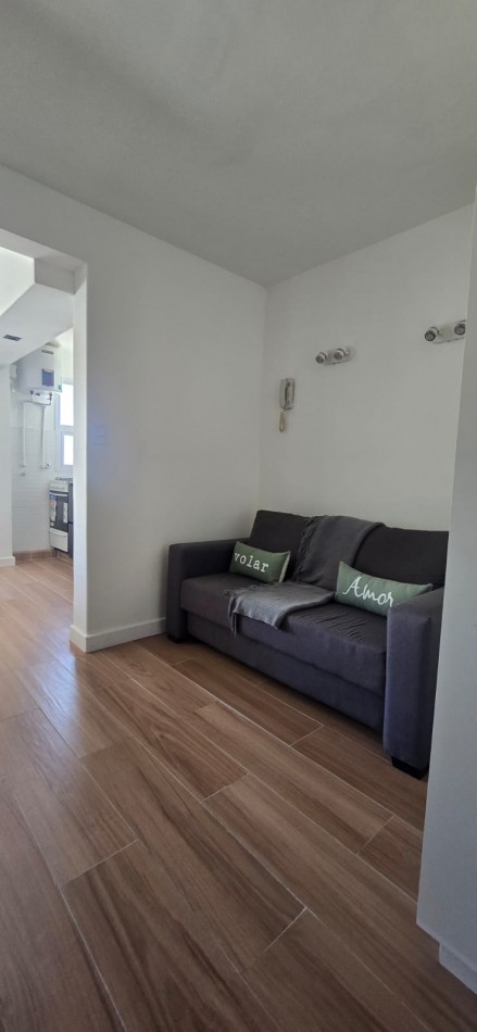 VENTA MONOAMBIENTE CON VISTA PANORAMICA - LA PERLA -