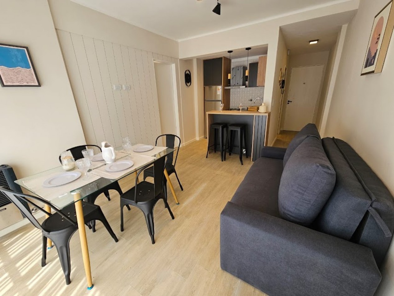 VENTA 2 AMBIENTES A LA CALLE CON BALCON TERRAZA - GUEMES -