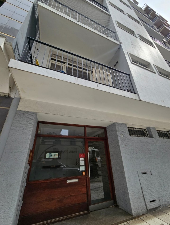 VENTA 2 AMBIENTES CON BALCON - ZONA ALDREY-