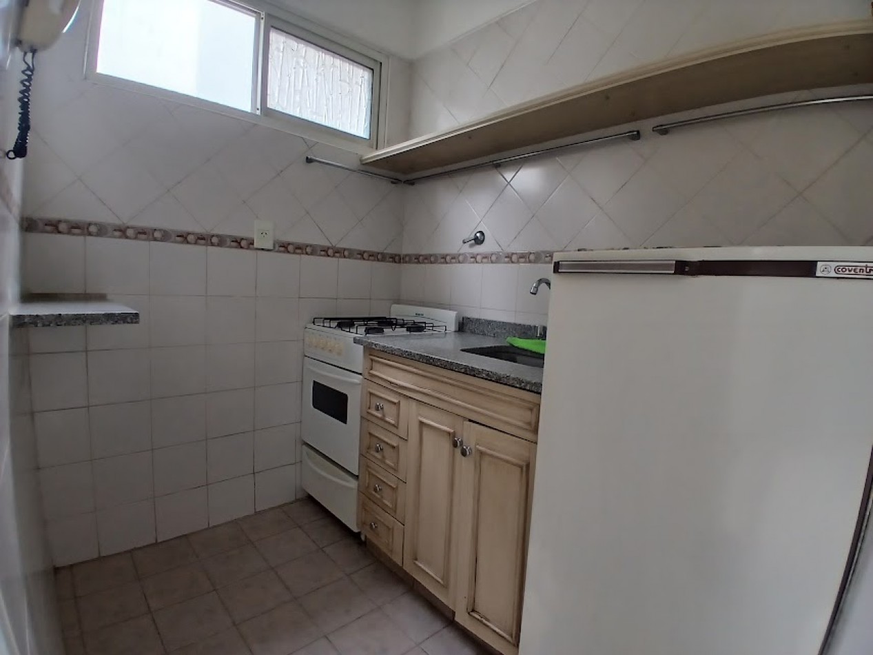 VENTA 2 AMBIENTES CON BALCON - ZONA ALDREY-