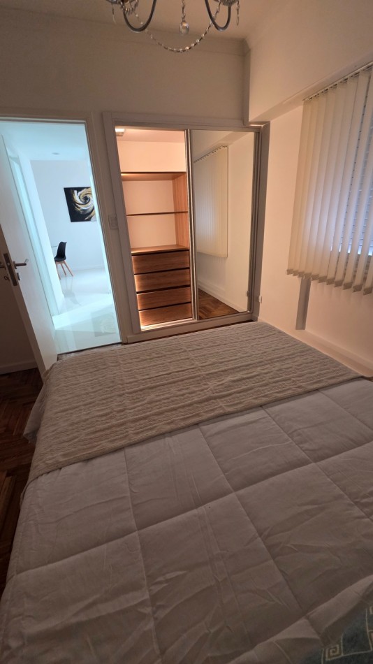 VENTA 2 AMBIENTES AL FRENTE - PLAZA COLON -