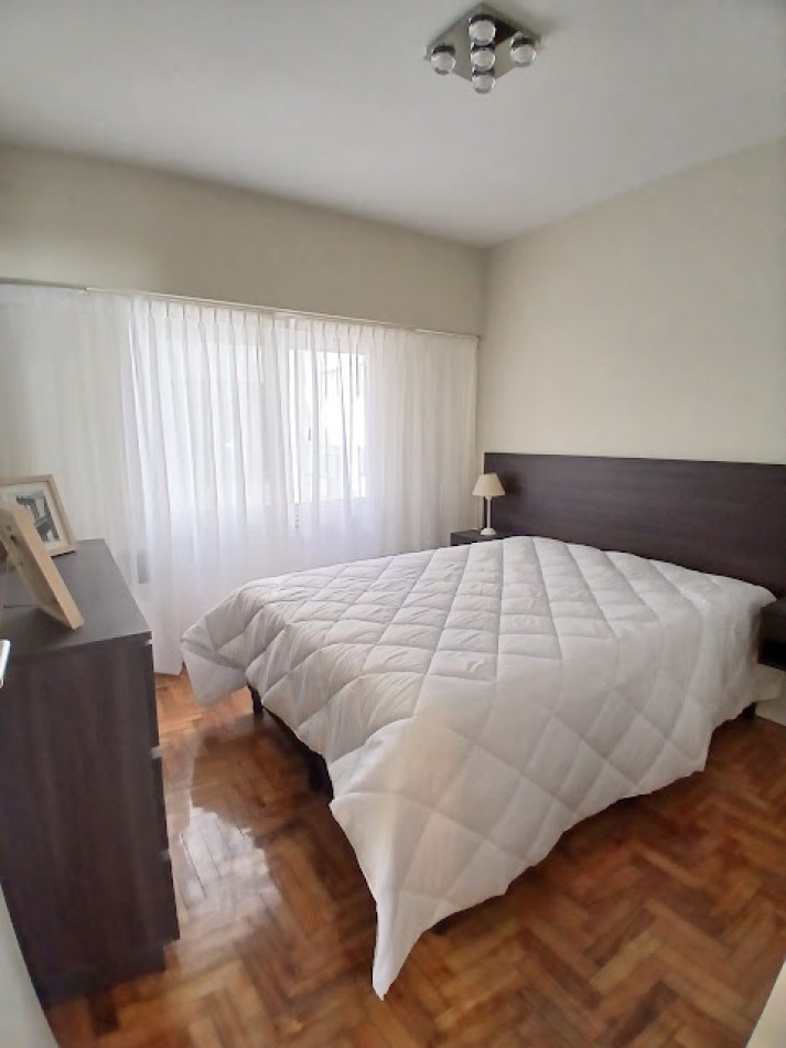 VENTA 2 AMBIENTES CON DEPENDENCIA Y COCHERA - CENTRO -