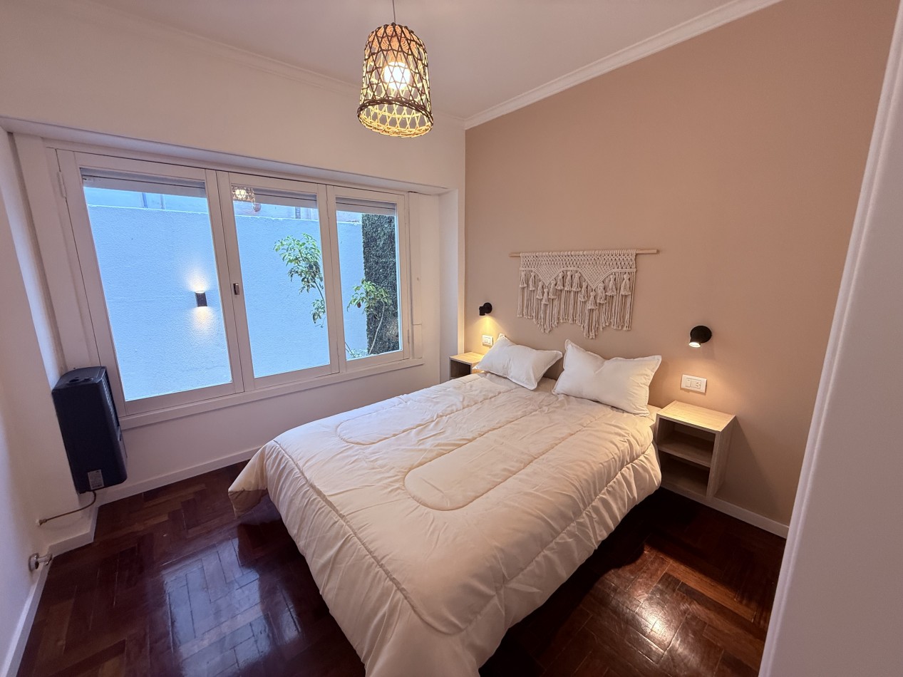 VENTA DOS AMBIENTES CON DOS PATIOS!! - CENTRO-