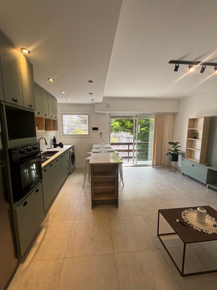 VENTA 3 AMBIENTES CON BALCON - LA PERLA-