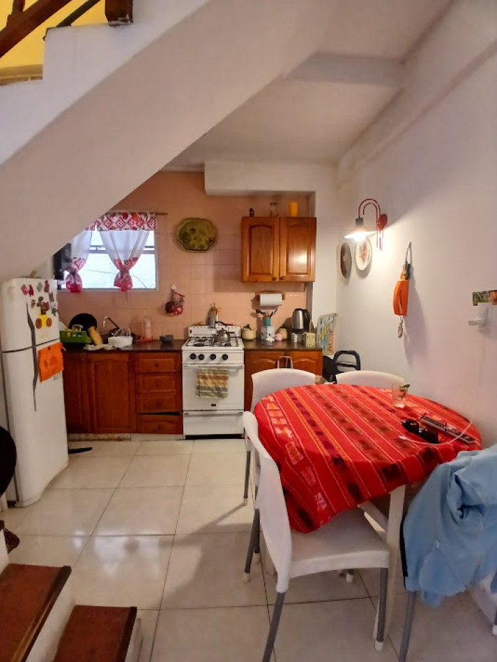 VENTA PH 3 AMBIENTES - BARRIO PRIMERA JUNTA-