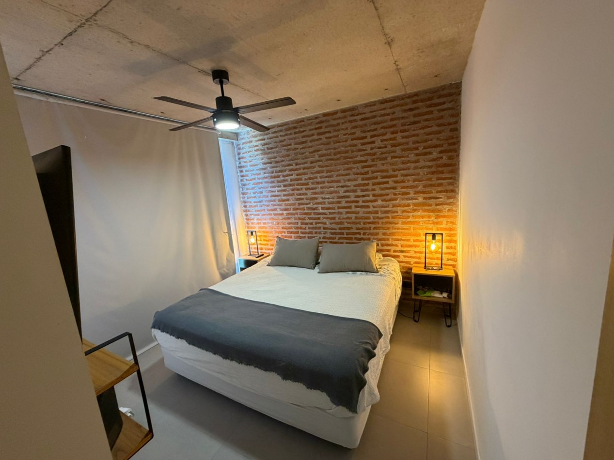 VENTA SEMIPISO 3 AMBIENTES CON BALCON Y COCHERA- GUEMES -