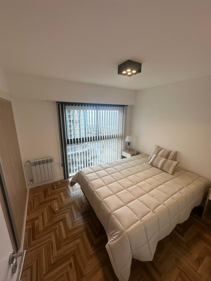 VENTA 3 AMBIENTES CON VISTA PLENA AL MAR Y COCHERA- LA PERLA-