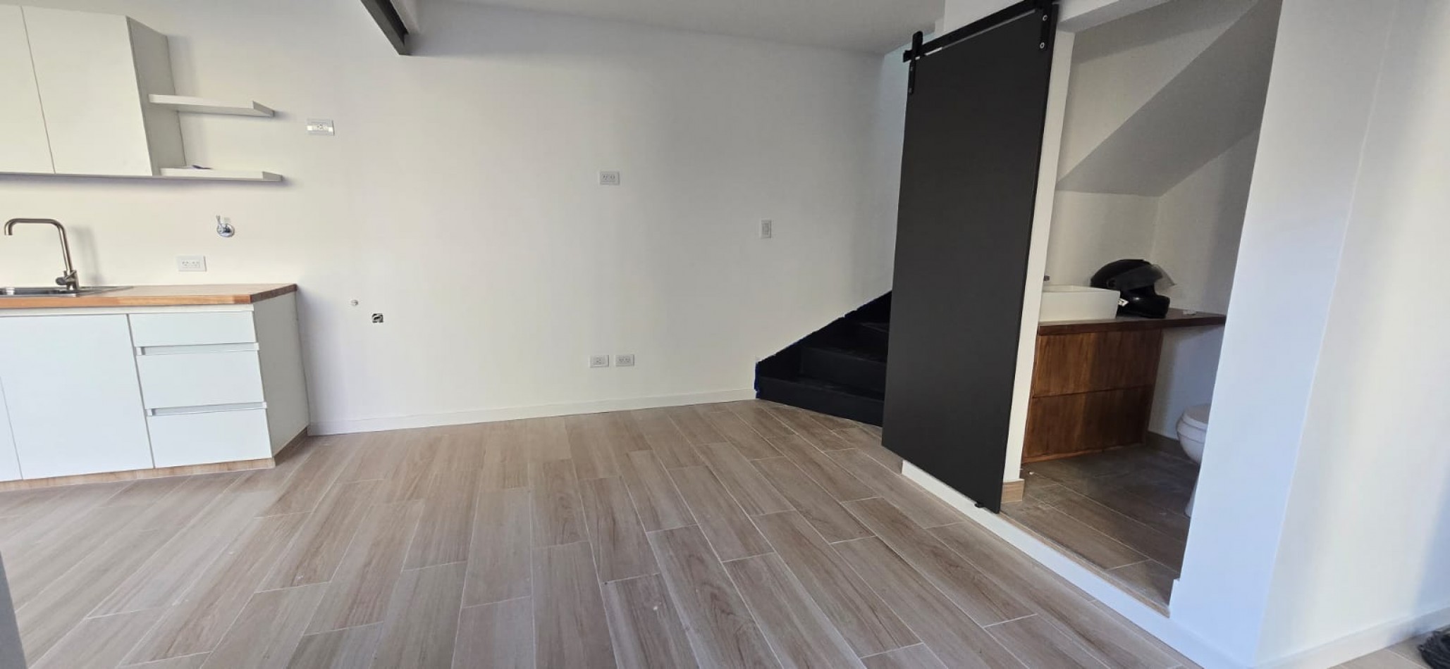 VENTA PH 3 AMBIENTES RECICLADO - NUEVA POMPEYA-