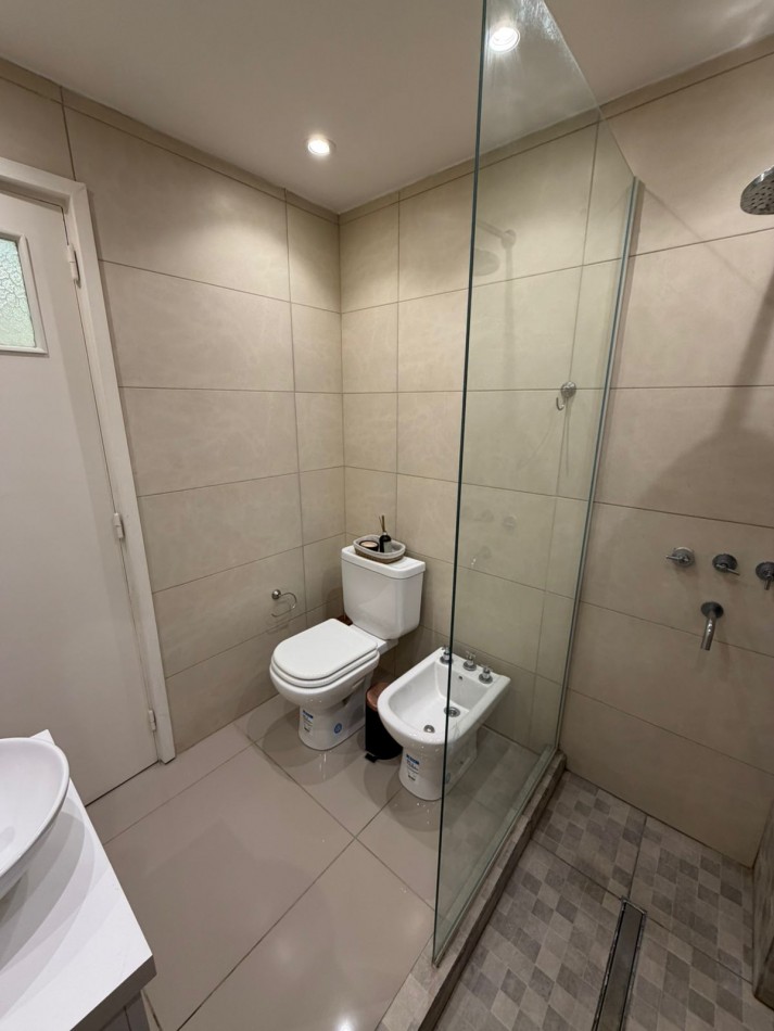 2 AMBIENTES CON DEPENDENCIA Y VISTA AL MAR - LA PERLA-