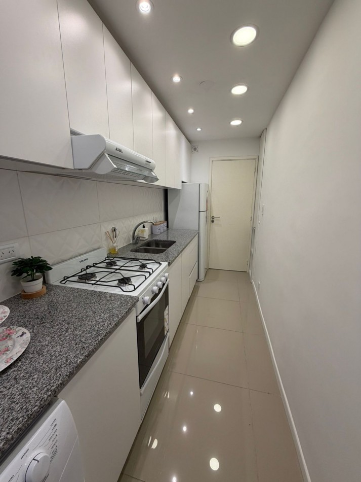 2 AMBIENTES CON DEPENDENCIA Y VISTA AL MAR - LA PERLA-