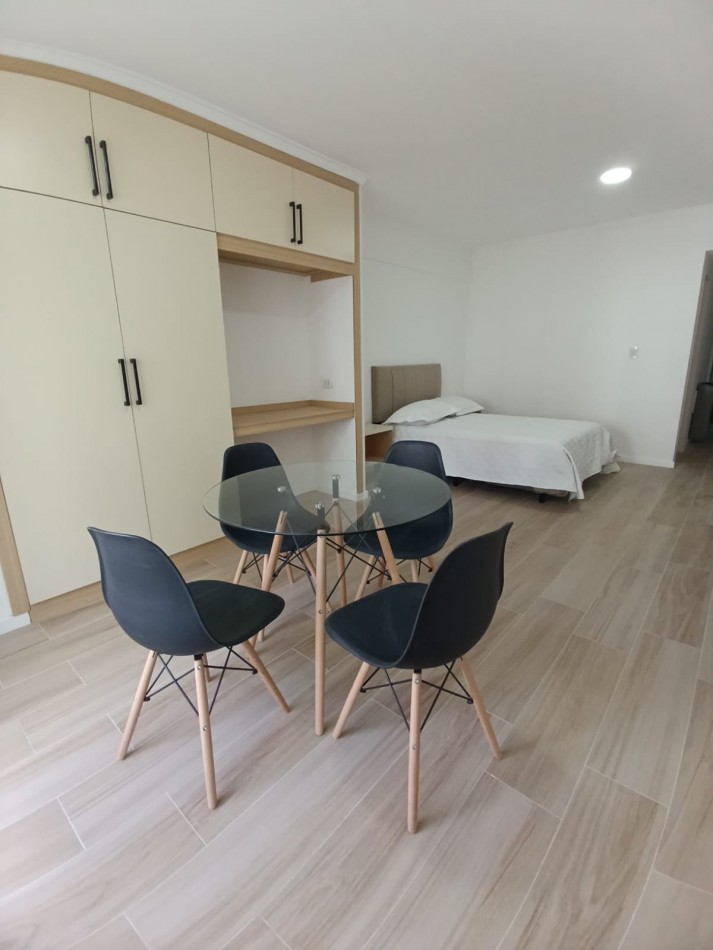 MONOAMBIENTE EN VENTA - PLAZA MITRE -