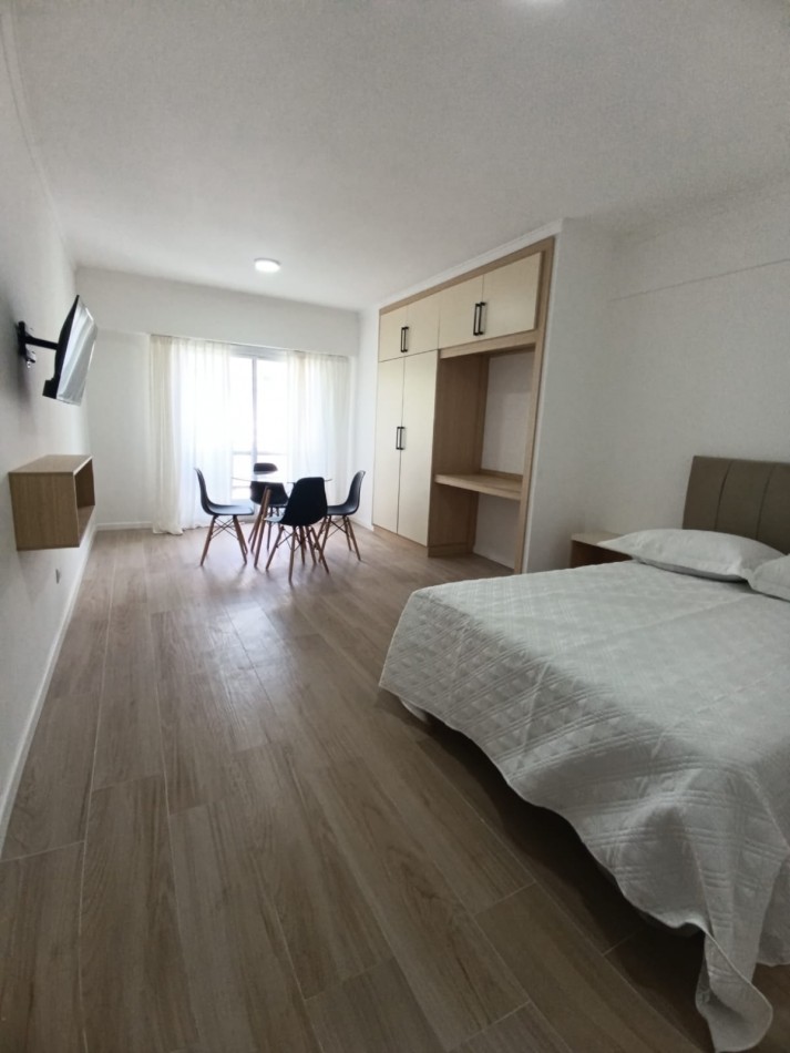 MONOAMBIENTE EN VENTA - PLAZA MITRE -