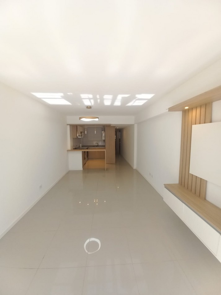 VENTA 3 AMBIENTES CON BALCON - PLAZA MITRE-