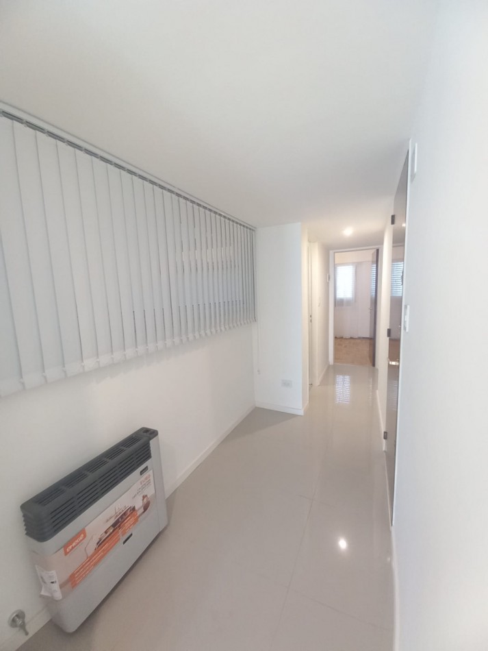 VENTA 3 AMBIENTES CON BALCON - PLAZA MITRE-