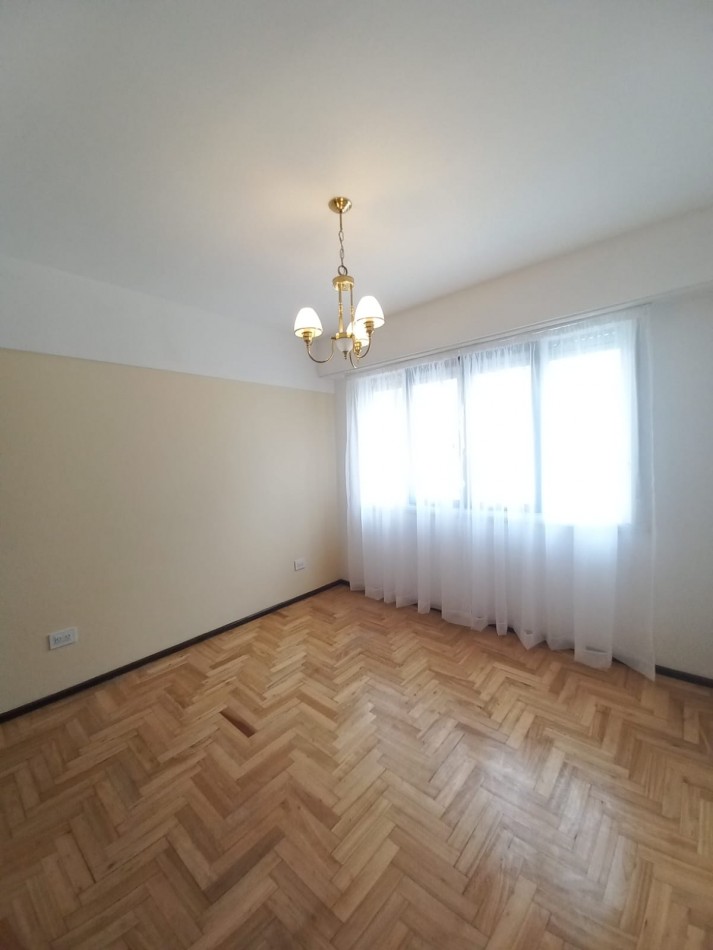 VENTA 3 AMBIENTES CON BALCON - PLAZA MITRE-