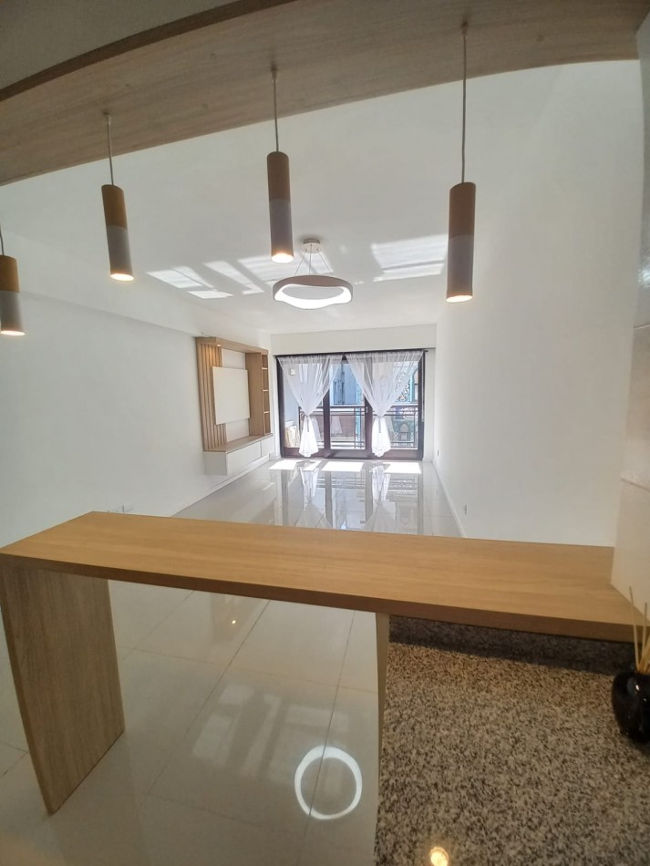 VENTA 3 AMBIENTES CON BALCON - PLAZA MITRE-