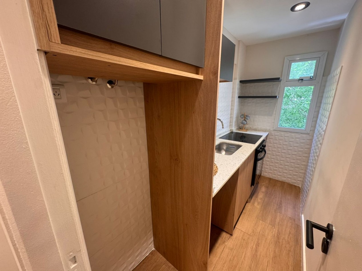 VENTA AMBIENTE DESPLAZADO A LA CALLE - ALDREY-