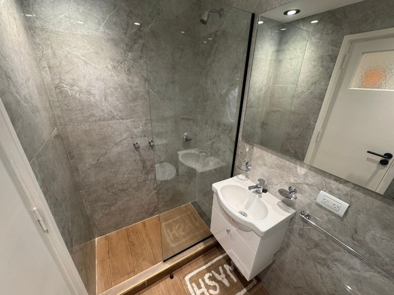 VENTA AMBIENTE DESPLAZADO A LA CALLE - ALDREY-