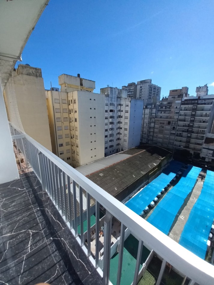 VENTA AMBIENTE CON BALCON - ZONA ALDREY-