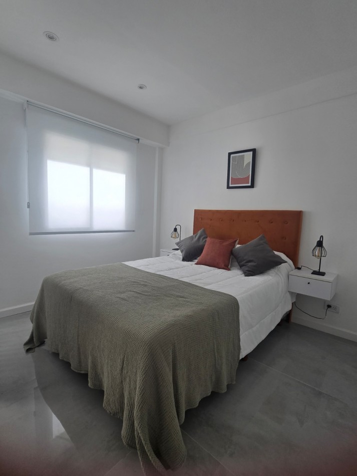 VENTA MONOAMBIENTE CON PARRILLA- PLAZA COLON -