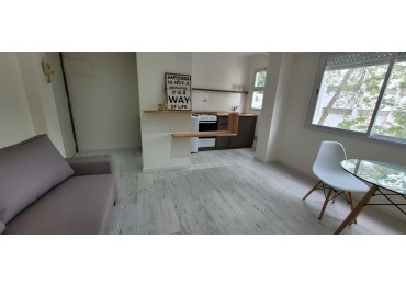VENTA MONOAMBIENTE RECICALDO Y AMOBLADO!!!
