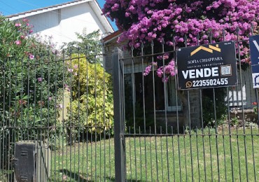 CHALET 4 AMBIENTES VENTA - PUNTA MOGOTES-