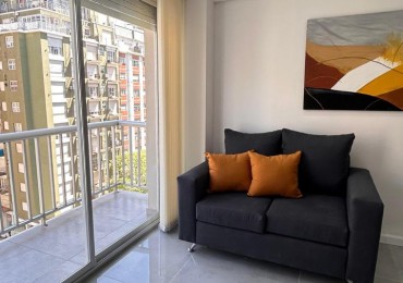 VENTA 3 AMBIENTES AL FRENTE CON BALCON - PLAZA COLON -